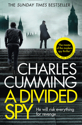 A Divided Spy - Cumming, Charles