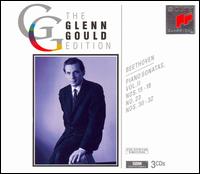 Beethoven: Piano Sonatas, Vol. 2 (Nos. 15-18, 23, 30-32) - Glenn Gould (piano)