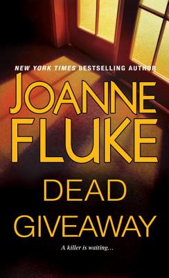 Dead Giveaway - Fluke, Joanne