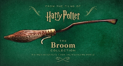 Harry Potter - The Broom Collection and Other Artefacts from the Wizarding World - Bros., Warner