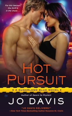 Hot Pursuit - Davis, Jo