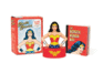 Wonder Woman Talking Figure and Illustrated Book (Miniature Editions)