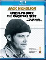 One Flew Over the Cuckoo's Nest [Ultimate Collector's Edition] [2 Discs] [Blu-ray]
