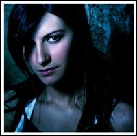 Resta in Ascolto - Laura Pausini