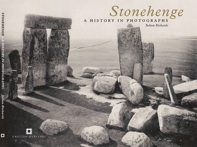 Stonehenge: The Story So Far - Richards, Julian