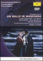 Un Ballo in Maschera (The Metropolitan Opera) - Brian Large